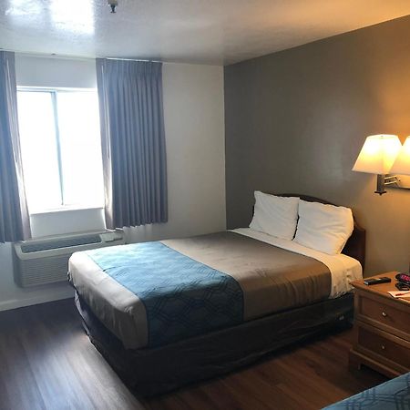 Ameri-Stay Inn & Suites Clearfield Luaran gambar
